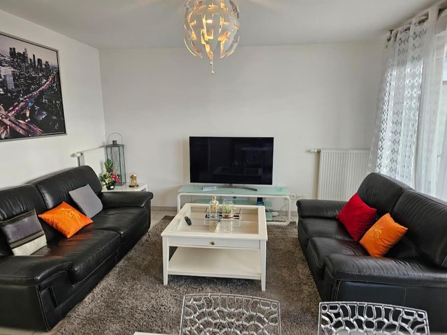 Flat Apartment