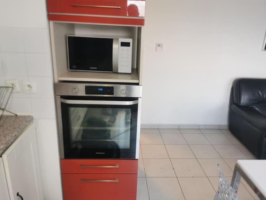 Flat * Dijon